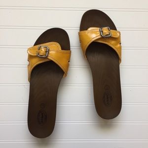 Dr. Scholl’s Yellow Slide Sandal Advanced Comfort